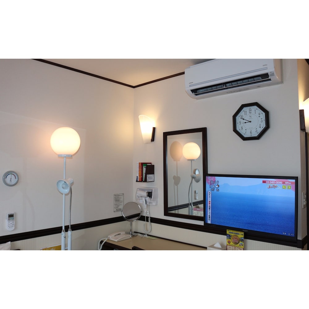 TOYOKO INN YOKOHAMA STADIUM-MAE NO.1 56/68