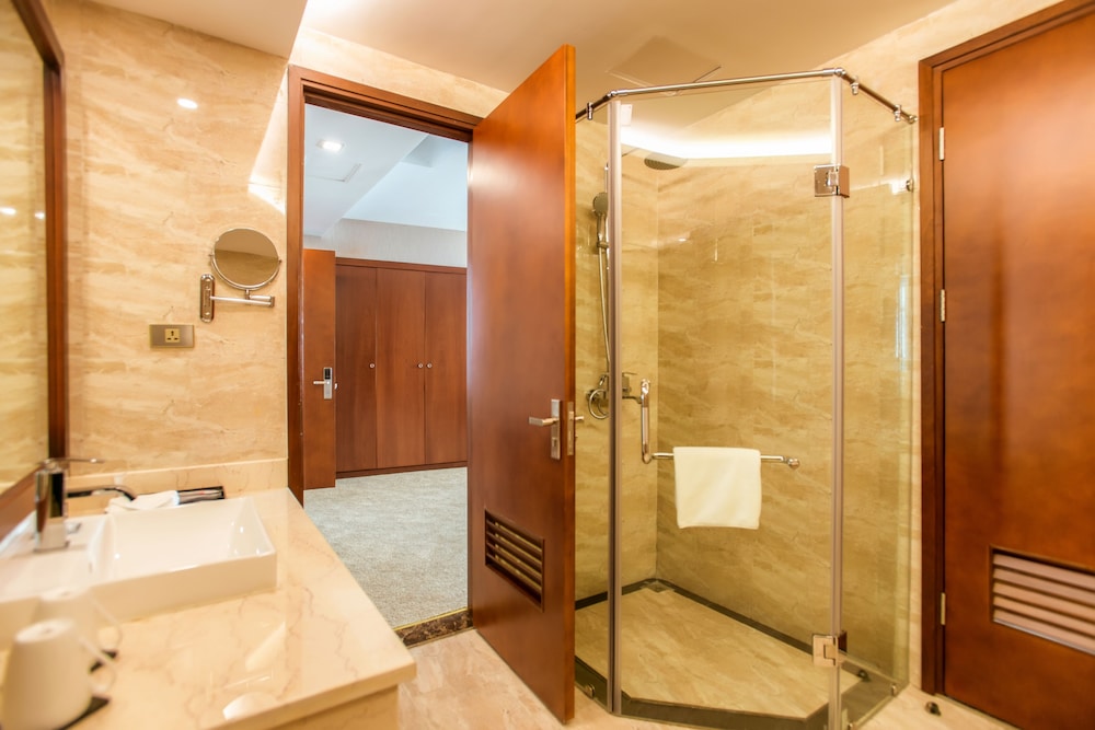 Muong Thanh Luxury Can Tho Hotel 16/68