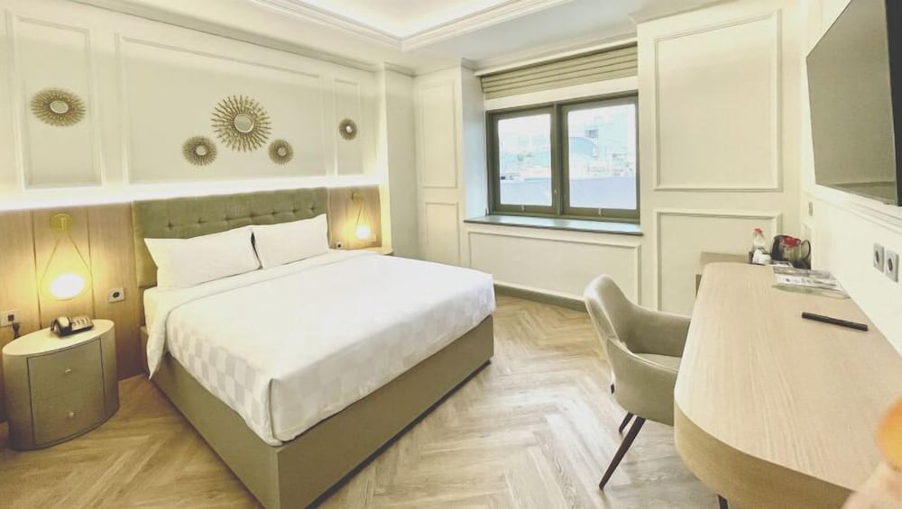 Bidakara Fancy Tunjungan Surabaya (ex Bisanta Bidakara Hotel) 11/16