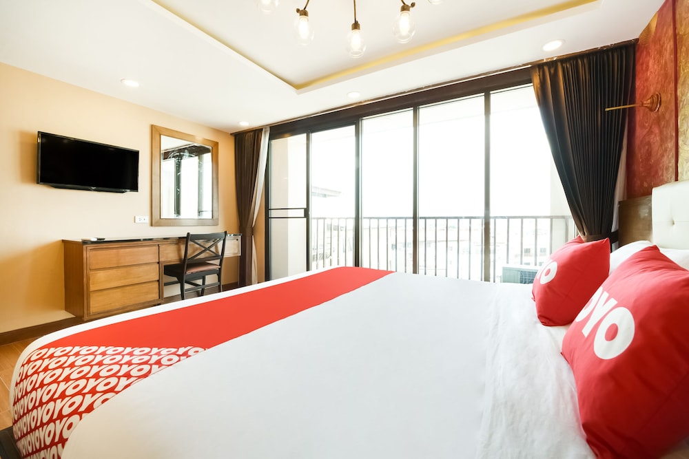 DELUXE, DOUBLE BED
