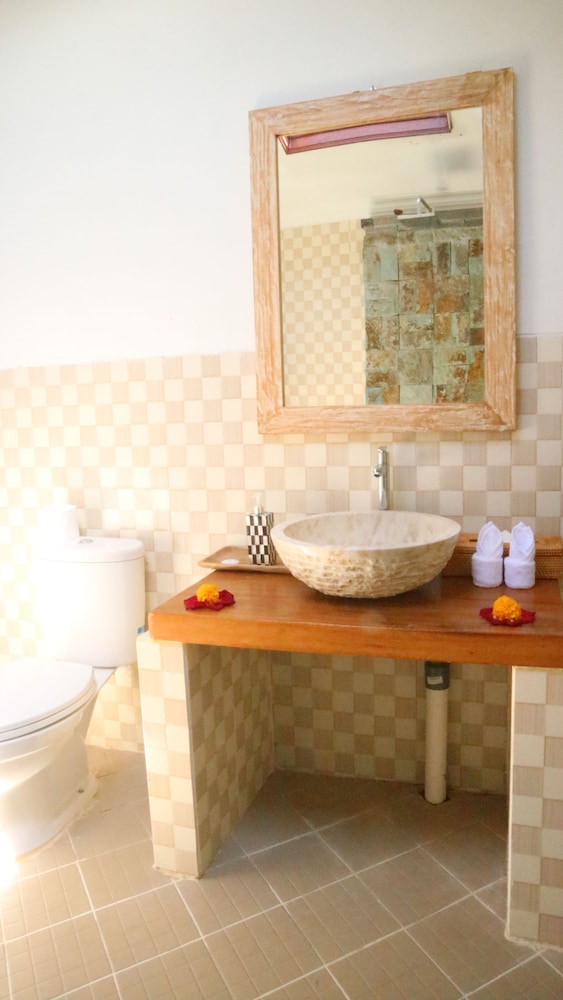 Ubud Batan Nyuh Bed Breakfast & Spa 23/24