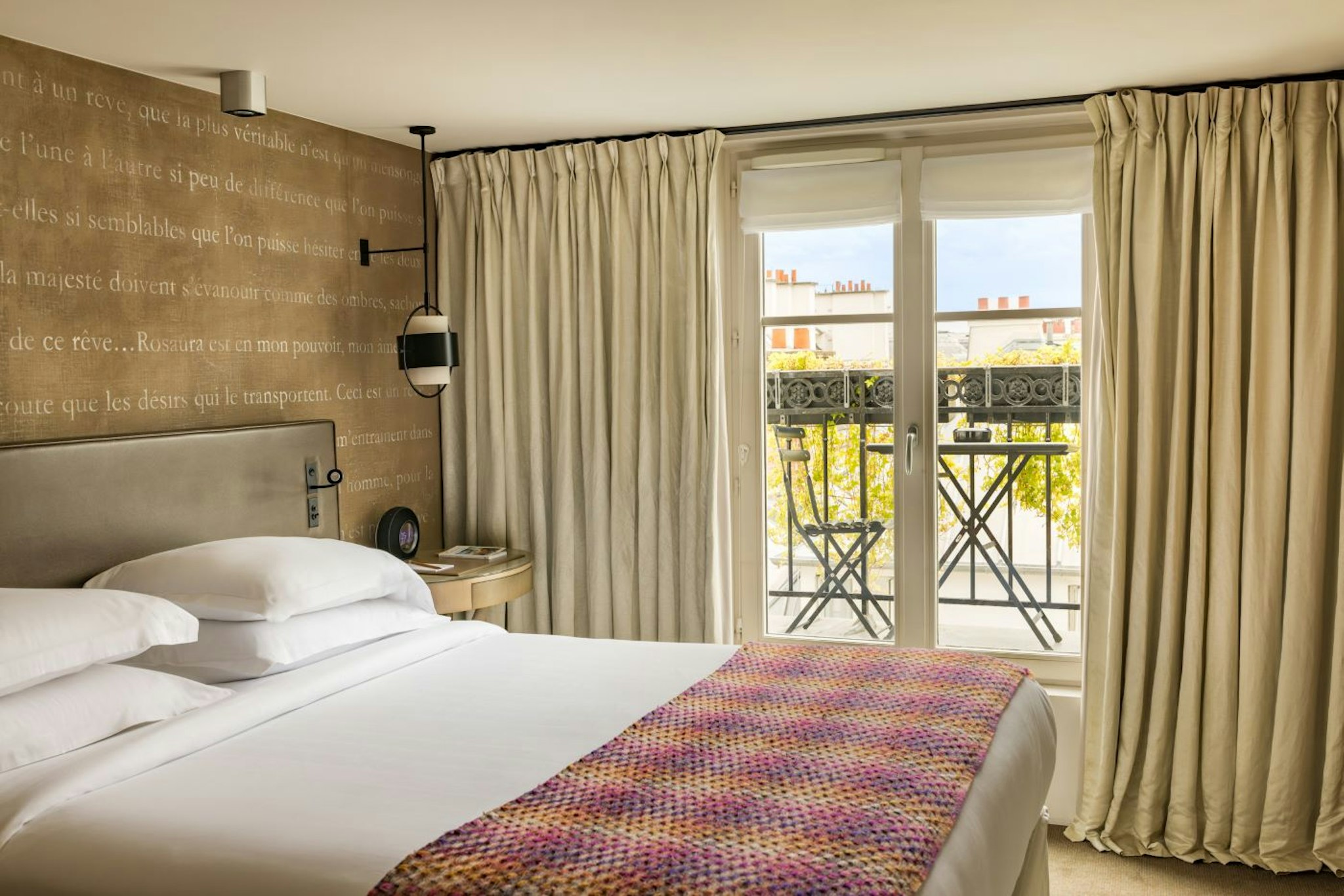 Le Pavillon Des Lettres Small Luxury Hotels of the World 7/53
