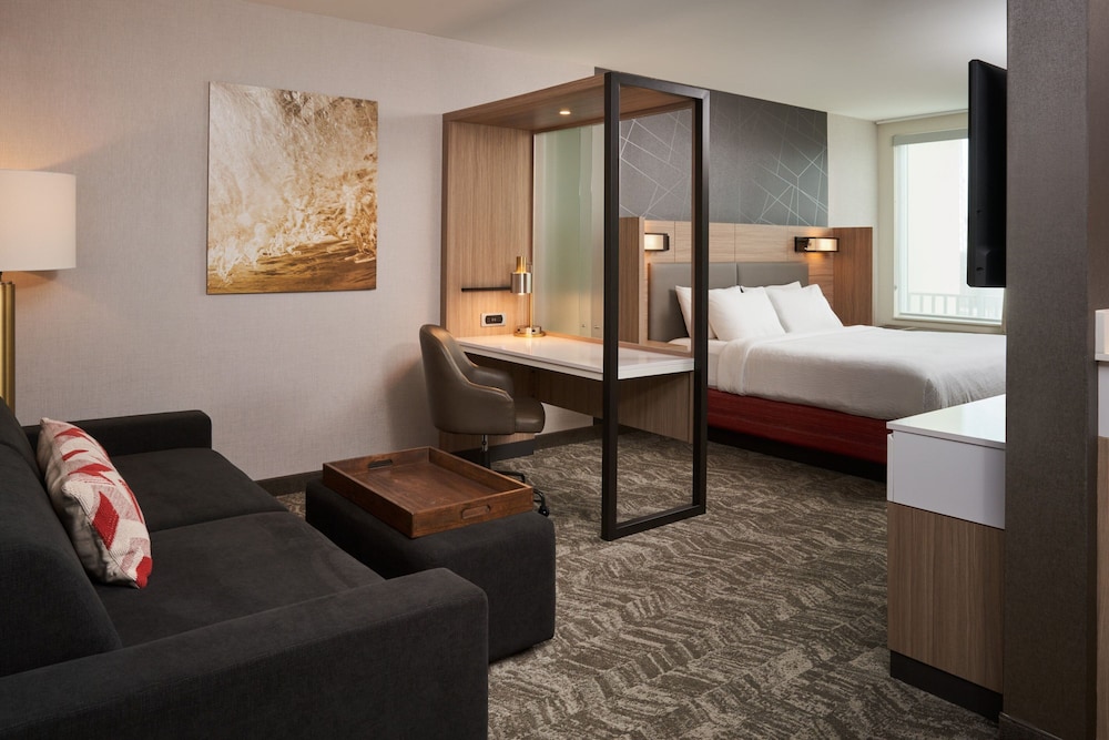 Studio, Multiple Beds
