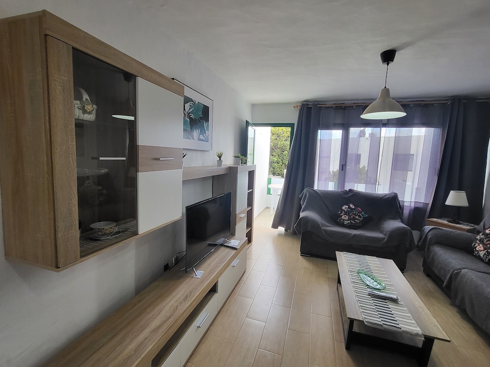 Gueldera Apartments 36/50