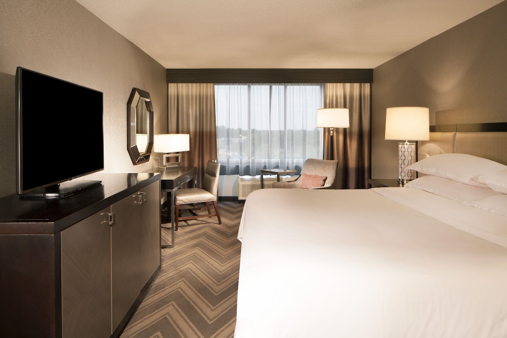 Sheraton Bucks County Hotel 12/61