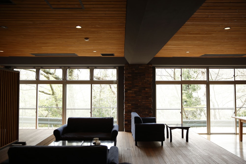 Kyou Bar Lounge & Inn 41/58
