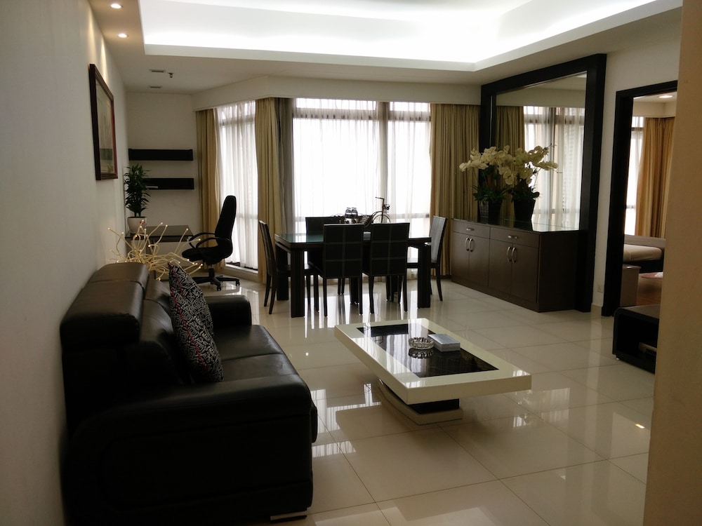 Times Private Serviced Suites 33/54