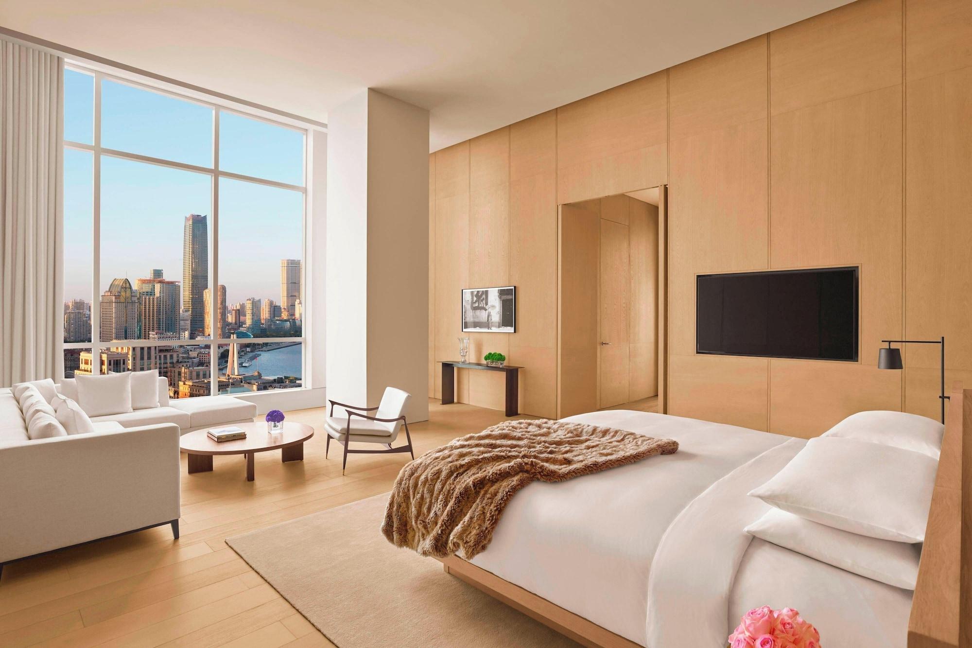 Penthouse Suite
