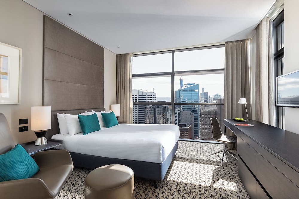 2 BEDROOMS, DELUXE, APARTMENT