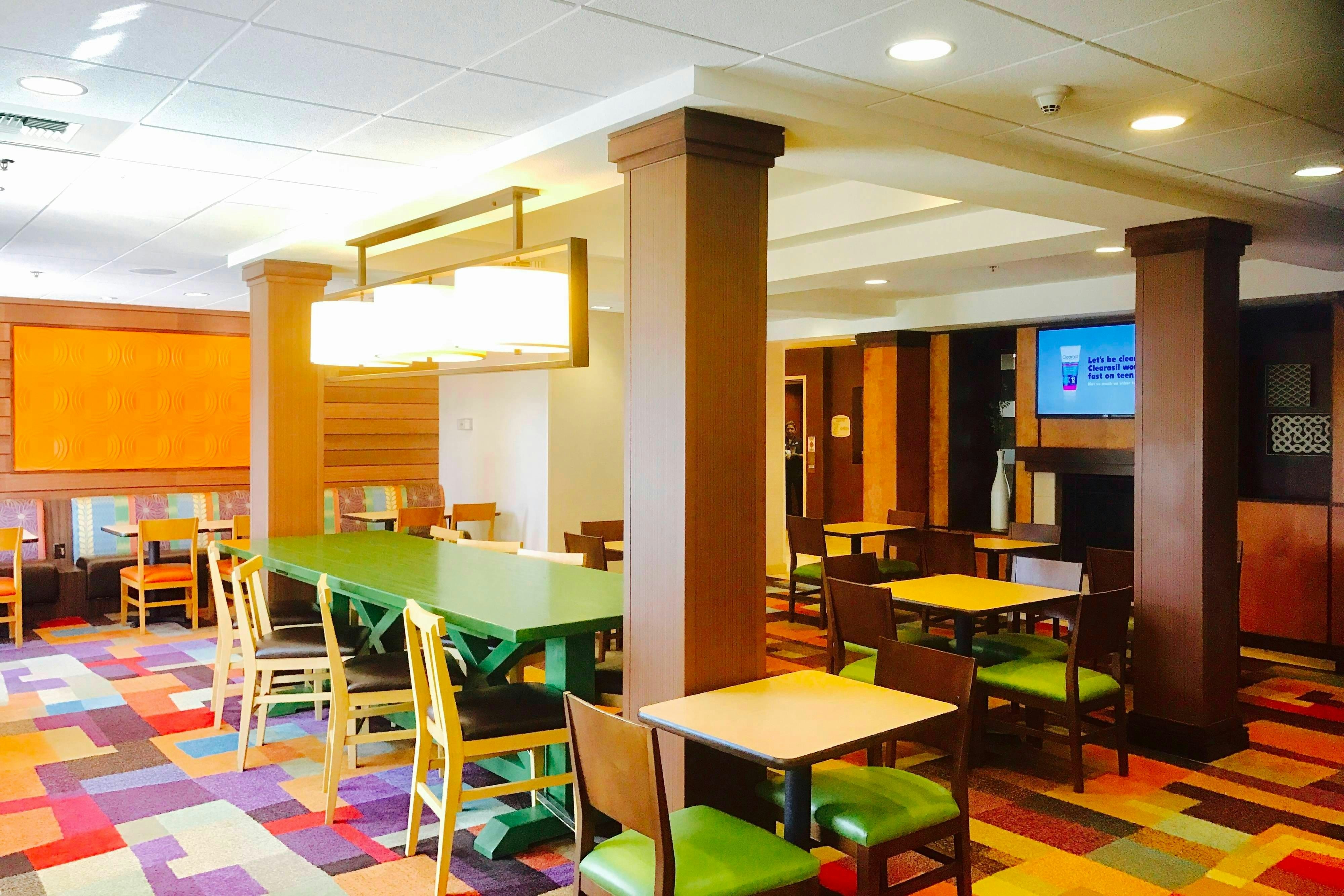 Fairfield Inn & Suites Sacramento Airport Natomas 17/23