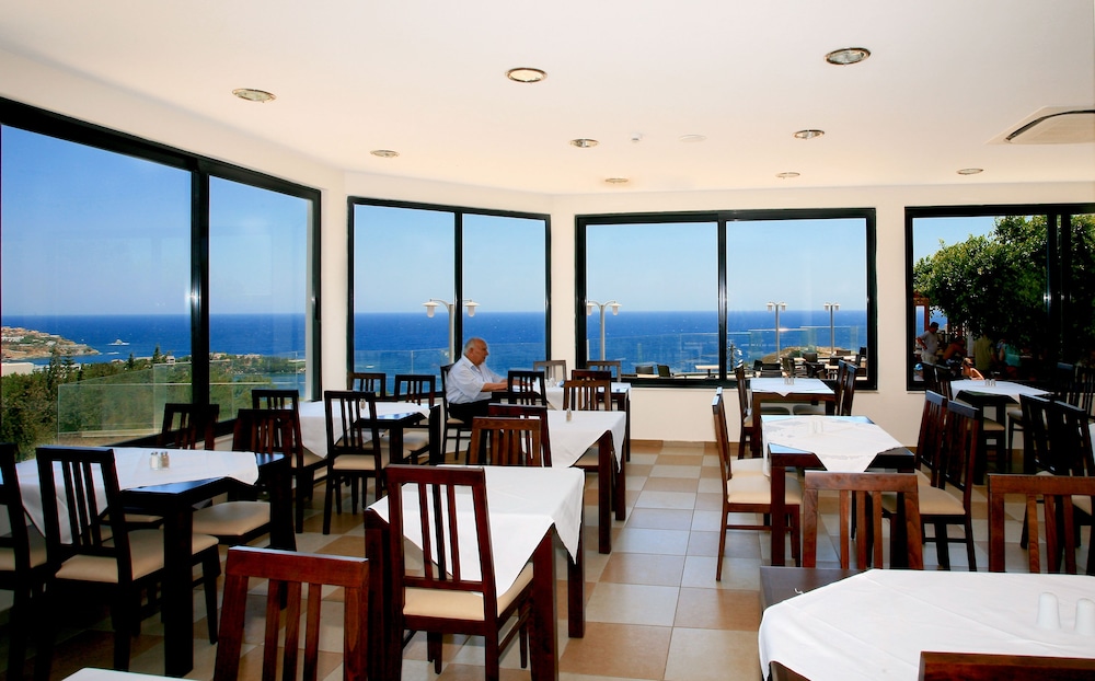 Panorama Village Hotel 32/50