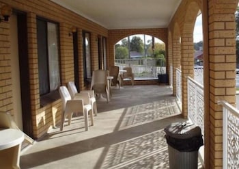 Lakeview Motel 32/60