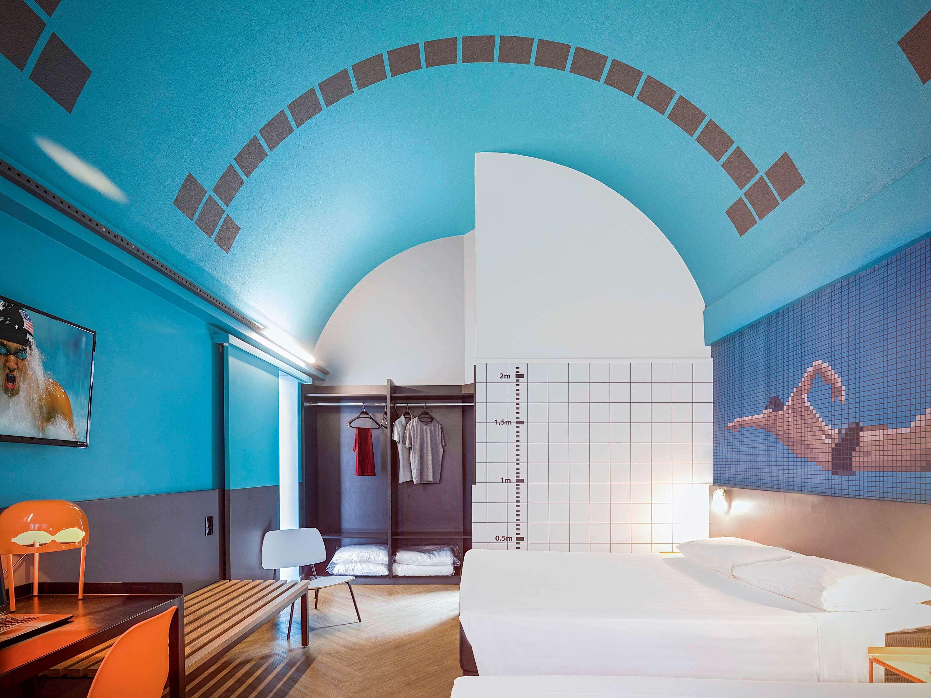 rooms