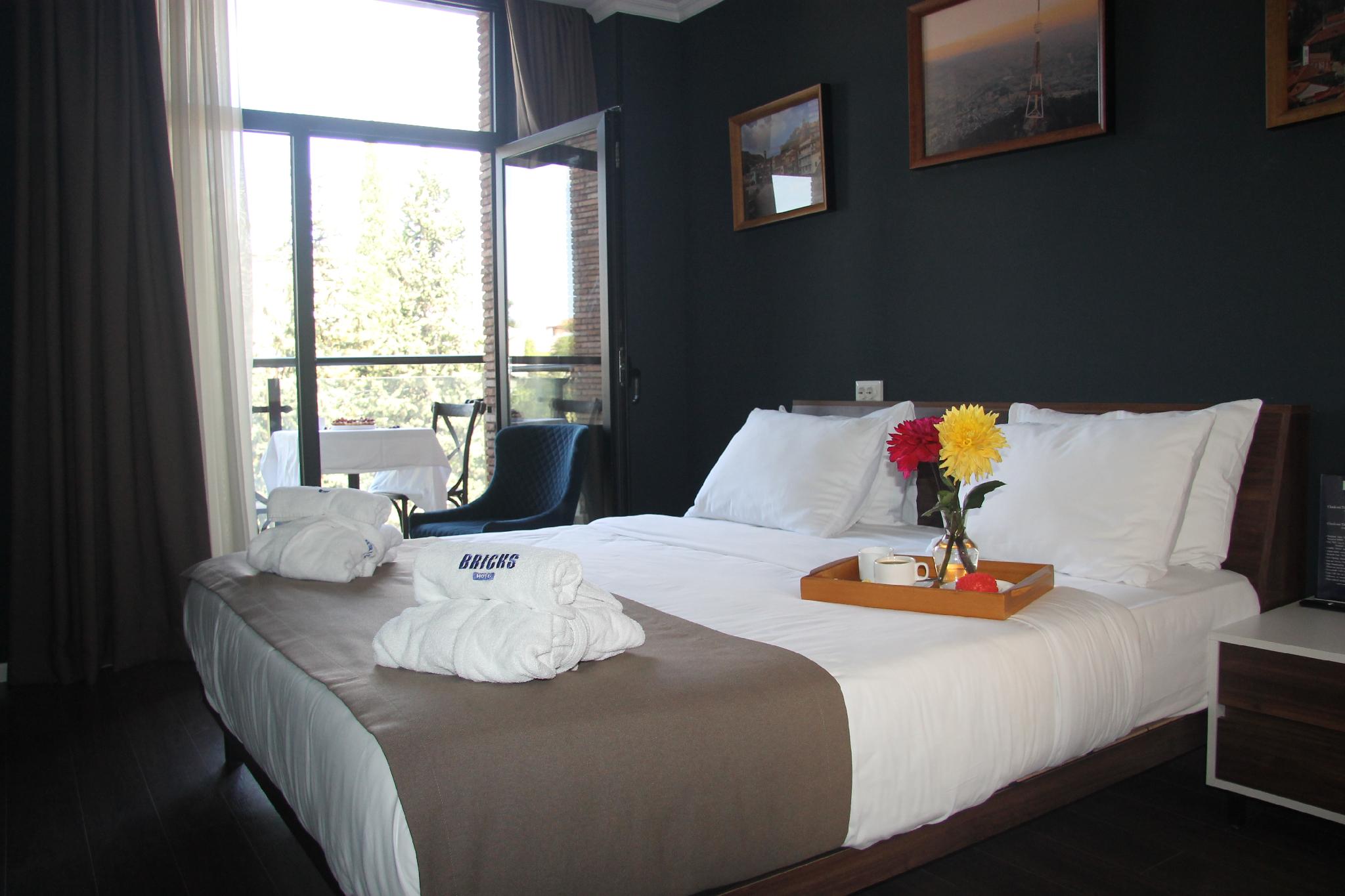 Double Room With Balcony: