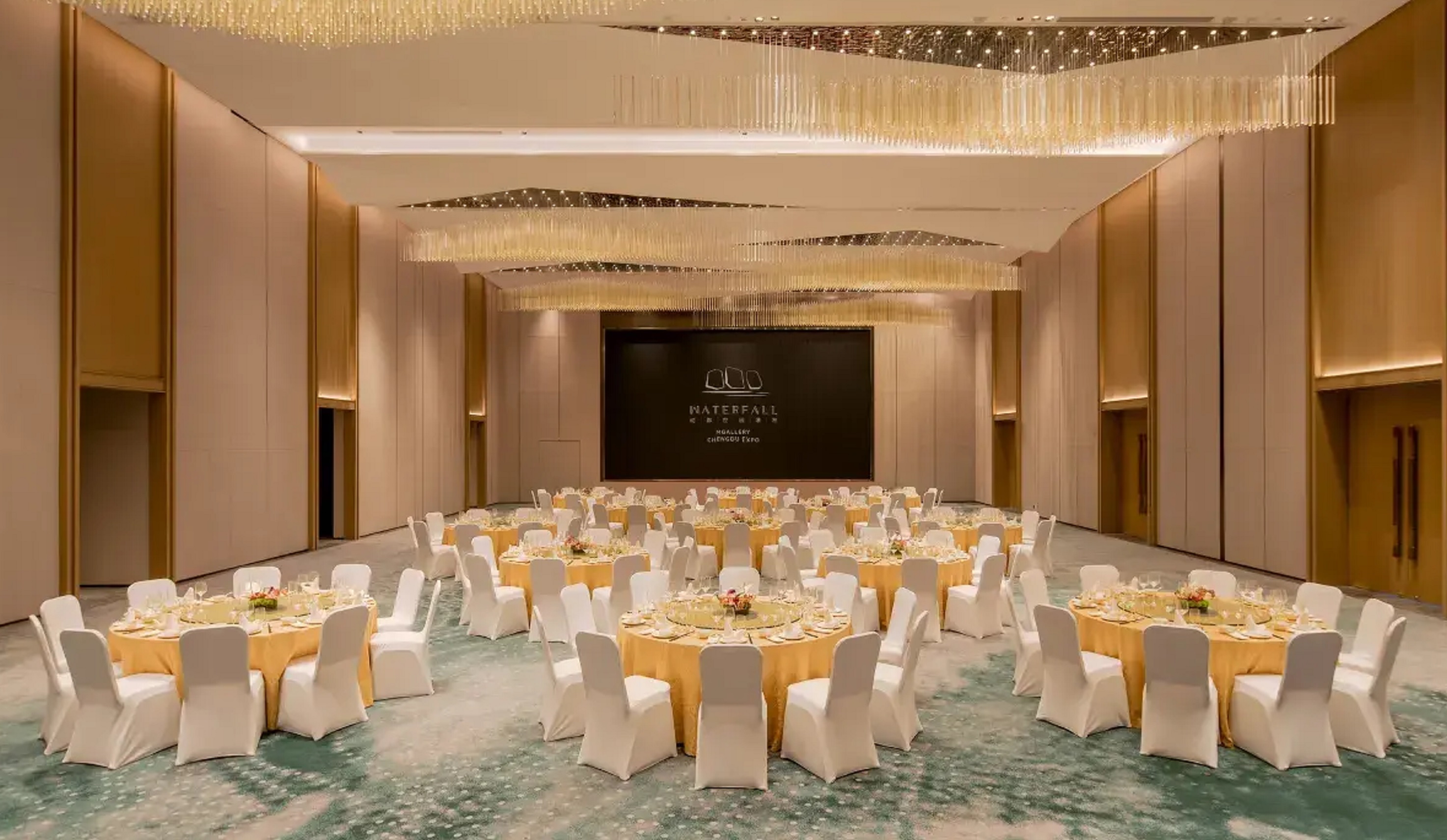 Chengdu Expo Waterfall Hotel - MGallery Collection 38/50