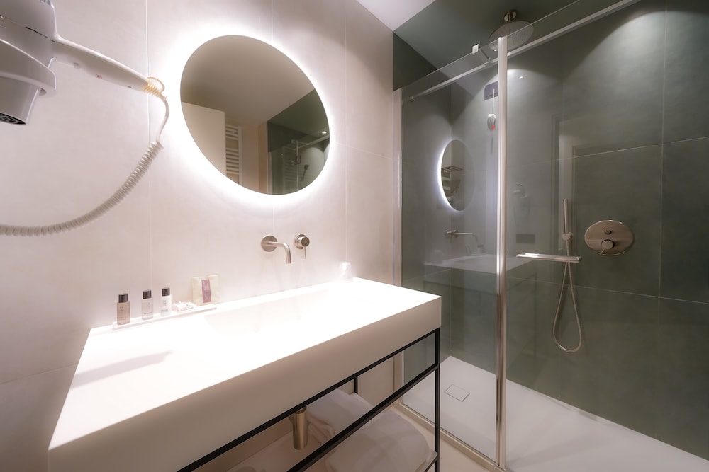 Bergamo Inn 21 29/29