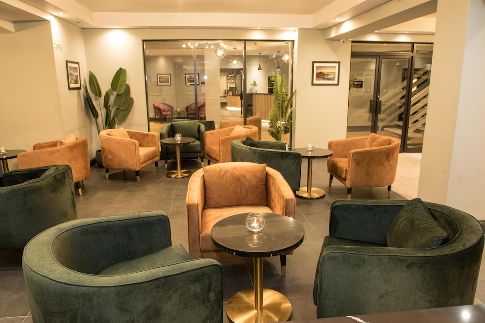 Park Inn by Radisson Bournemouth 22/32