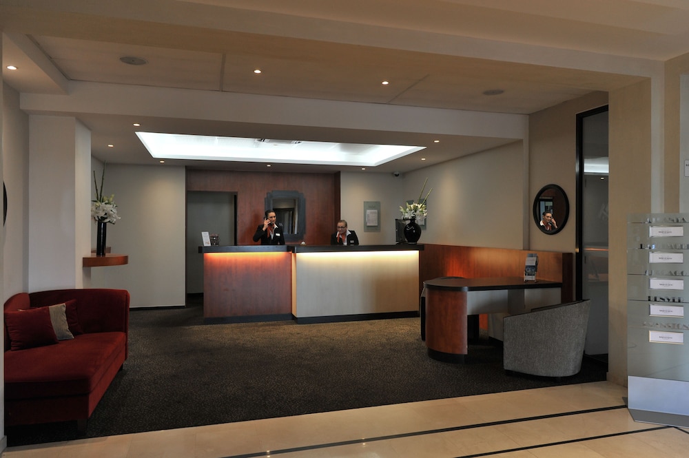 Mercure Maurepas Saint Quentin 5/70