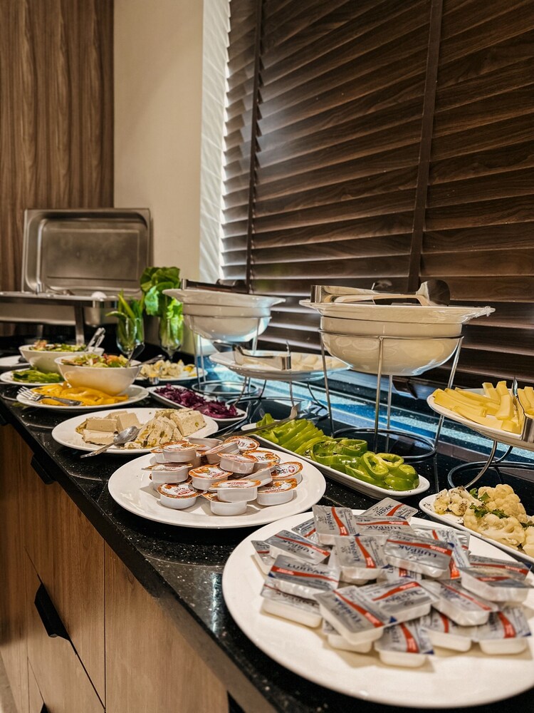 Celino Hotel 13/23