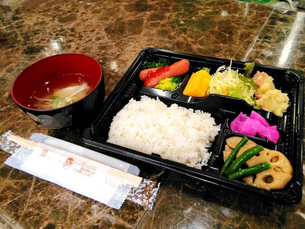 Toyoko Inn Hachinoche Ekimae 43/47