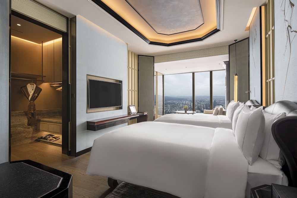 The Ritz-Carlton Nanjing 8/52