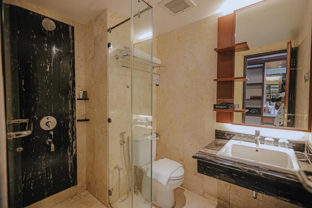 Grand Qin Hotel Banjarbaru 43/43
