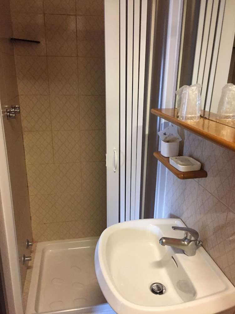 Hotel Lugano 25/28