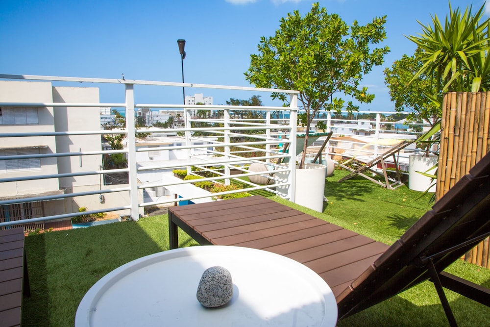 Nomada Urban Beach Hostel 26/39