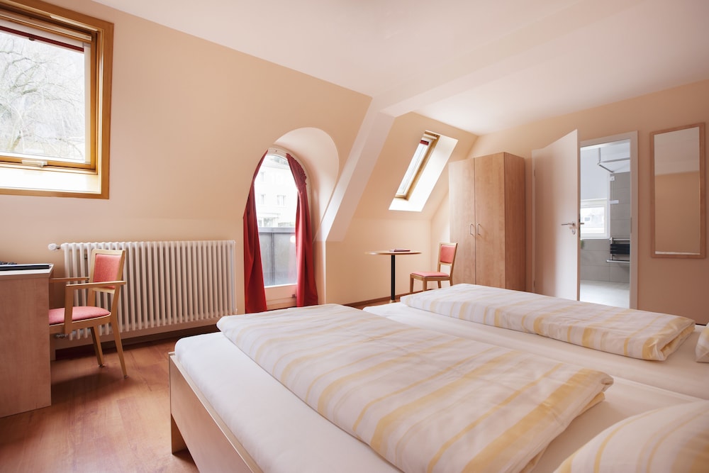 Caritas Tagungszentrum 13/50