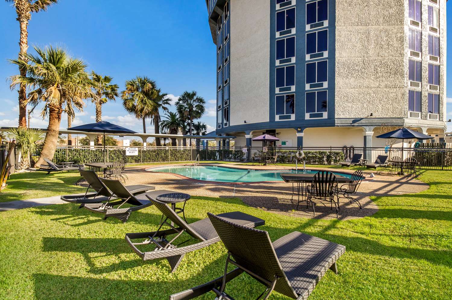 Quality Inn Pasadena - Houston East 59/63