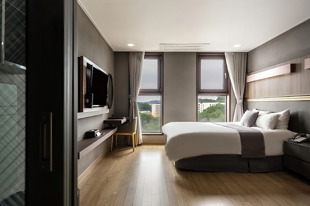 Hotel Lart Gimpo 29/78
