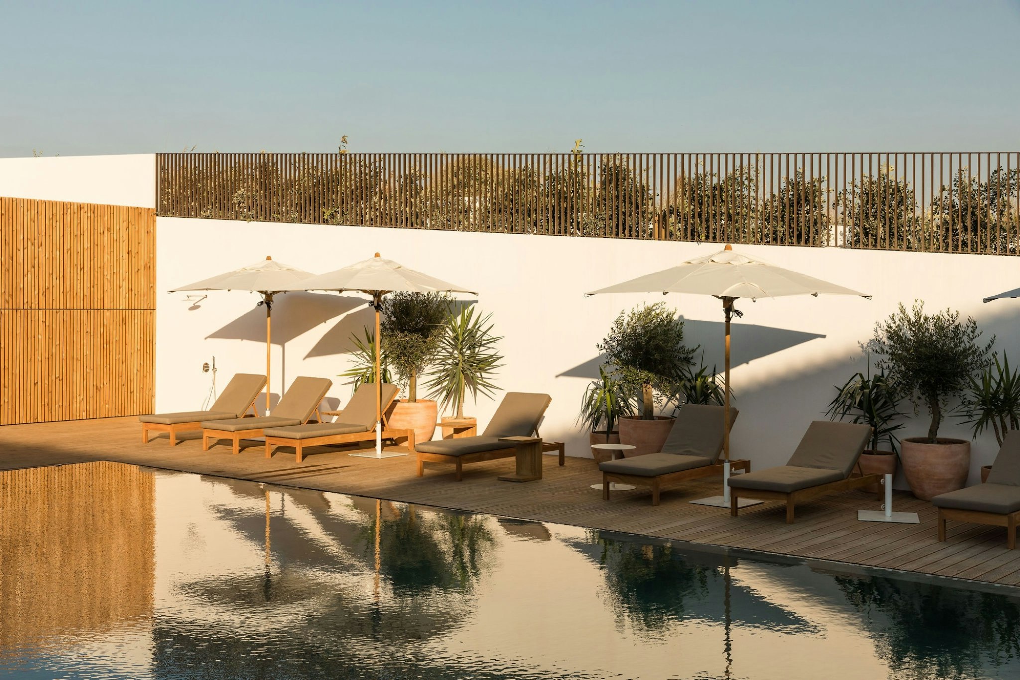 Aethos Ericeira 9/12