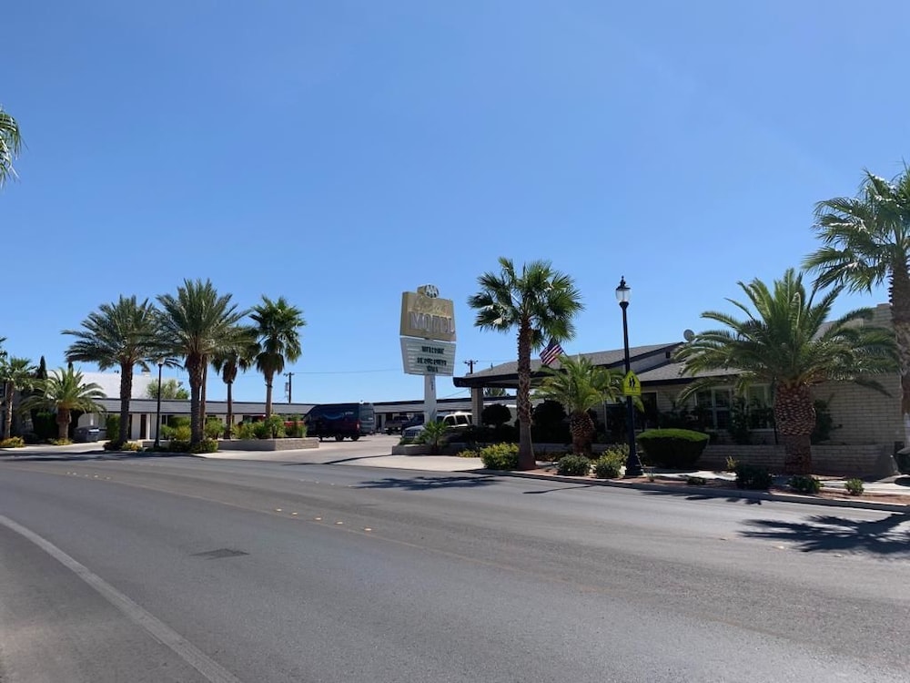 The Sands Motel 30/36