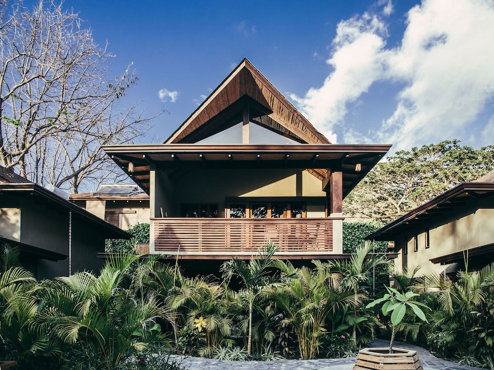 Lua Villas 4/46
