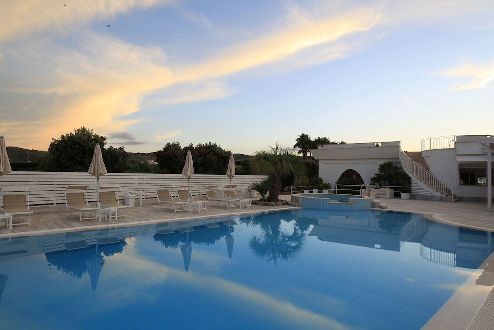 Garden Hotel Ripa 10/68