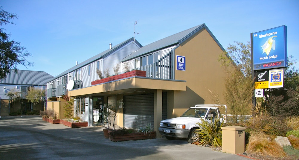 Sherborne Motor Lodge 44/52