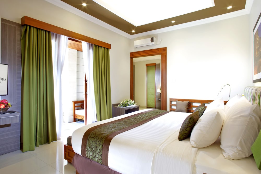 The Banyumas Suite Villa Legian 13/39