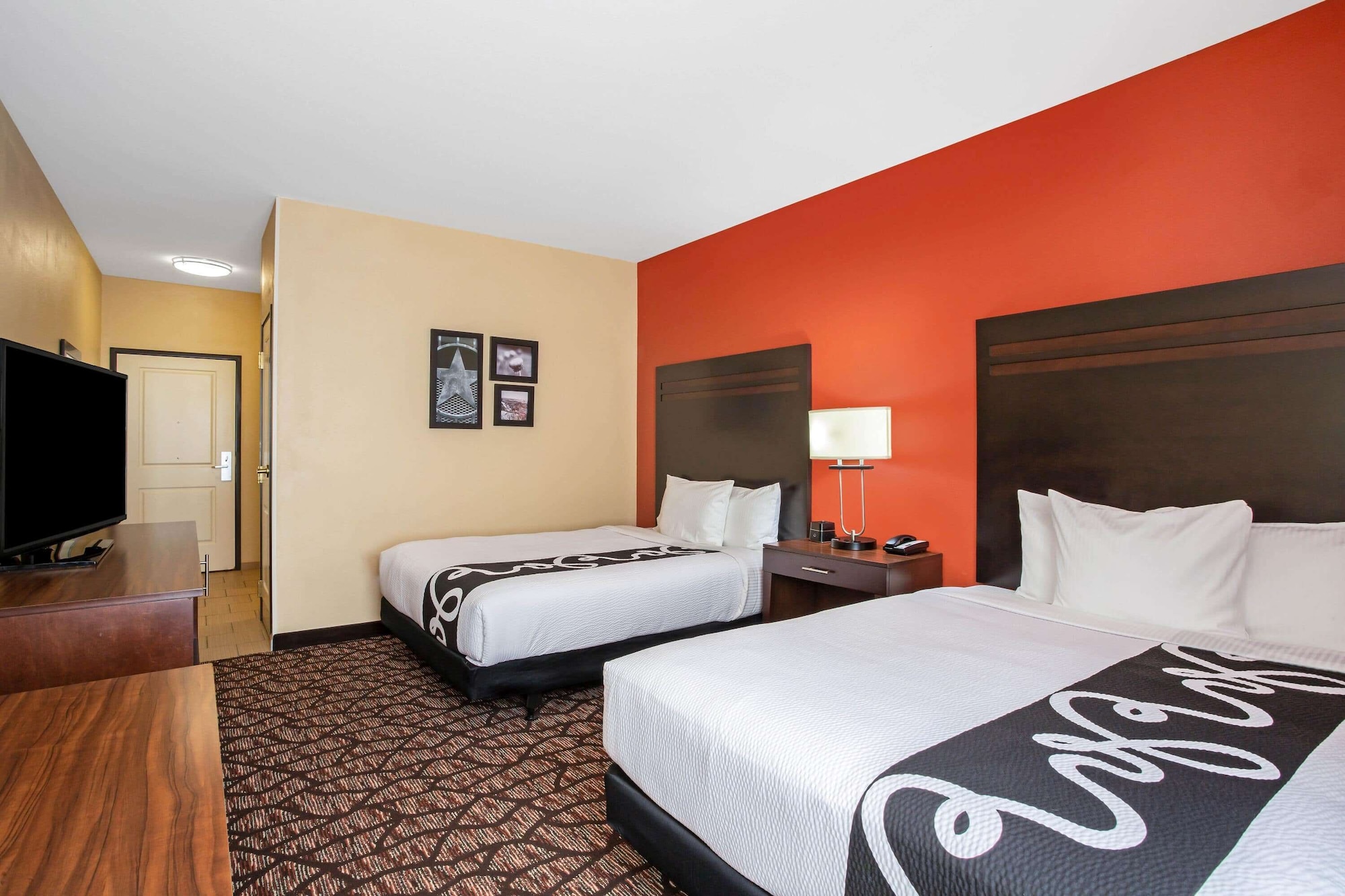 Room, 2 Queen Beds, Golf Course View, Accessible