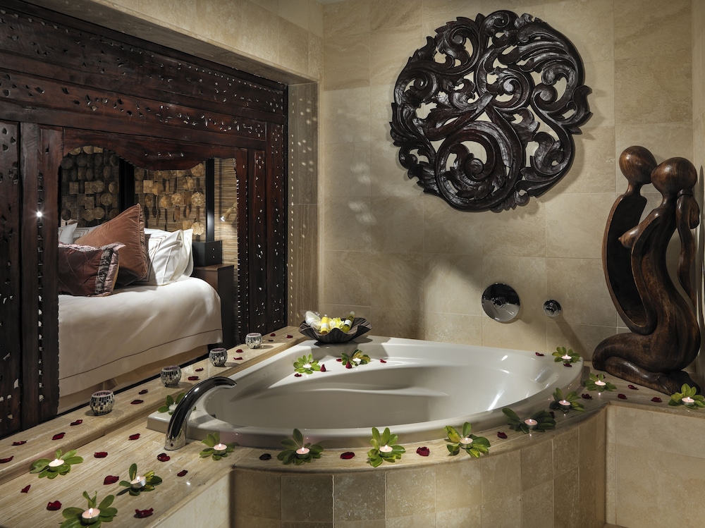 Royal Garden Villas & Spa 40/80