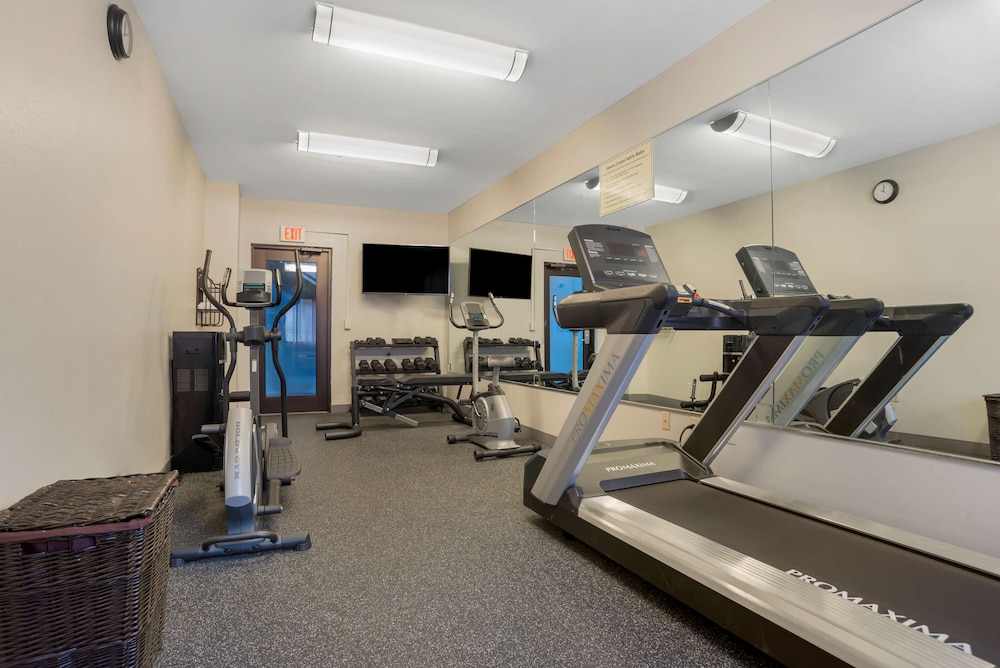 Best Western Wakulla Inn & Suites 27/48