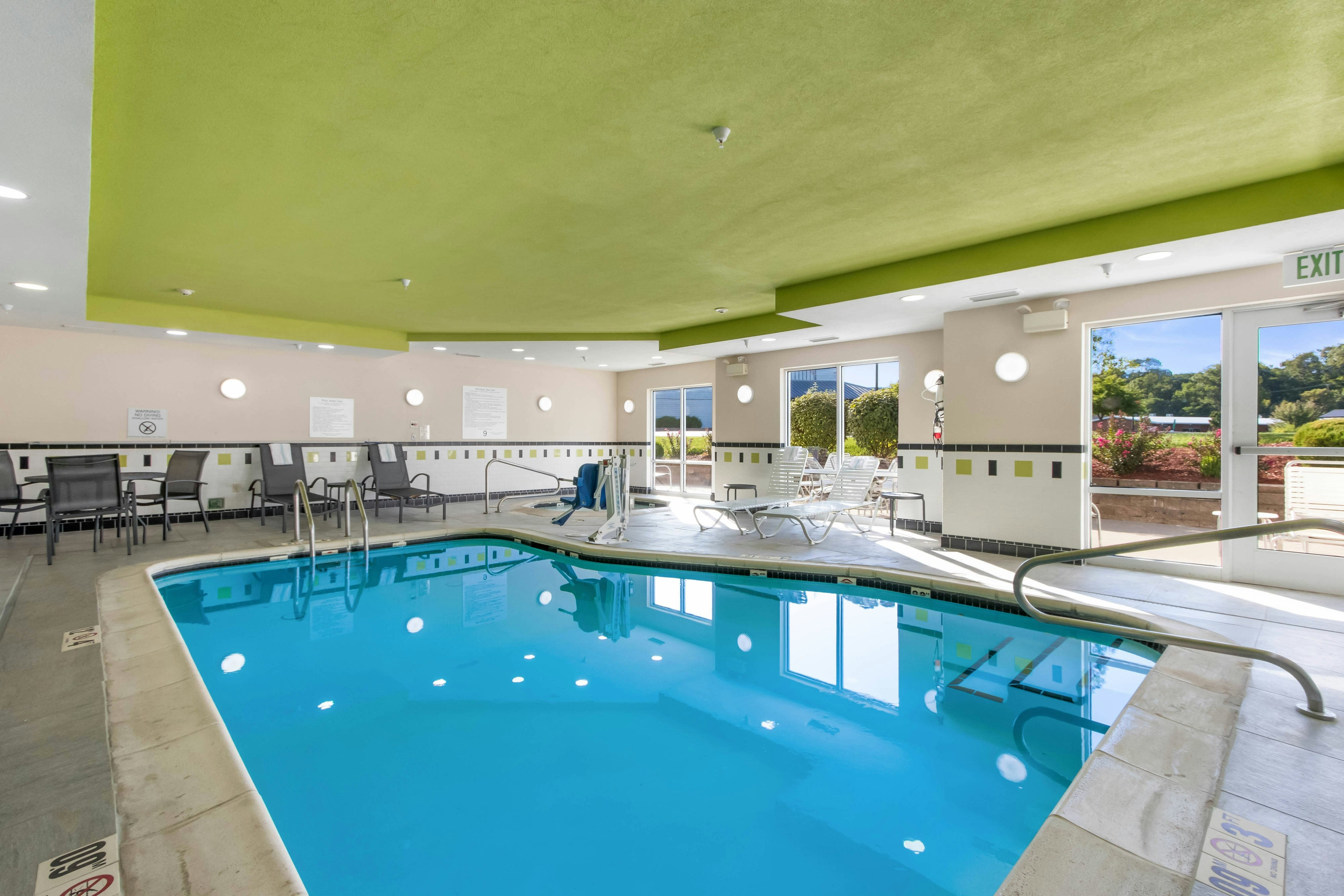 Fairfield Inn And Suites Columbia 20/36