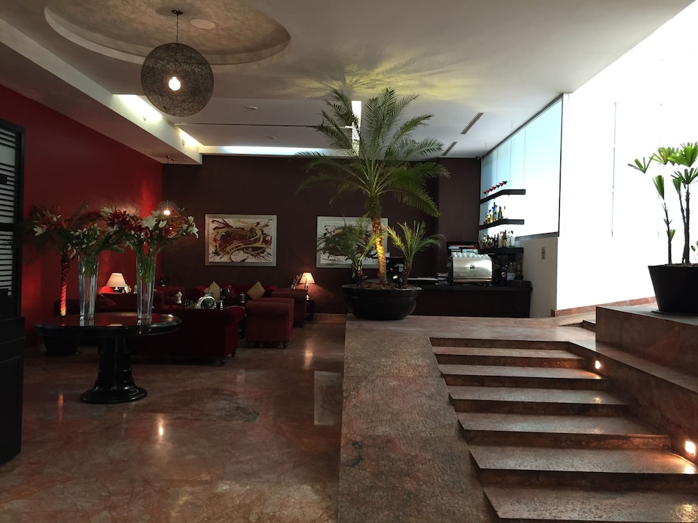 St Isidro Suites Corporate Housing SPA & Wellness Center 49/55