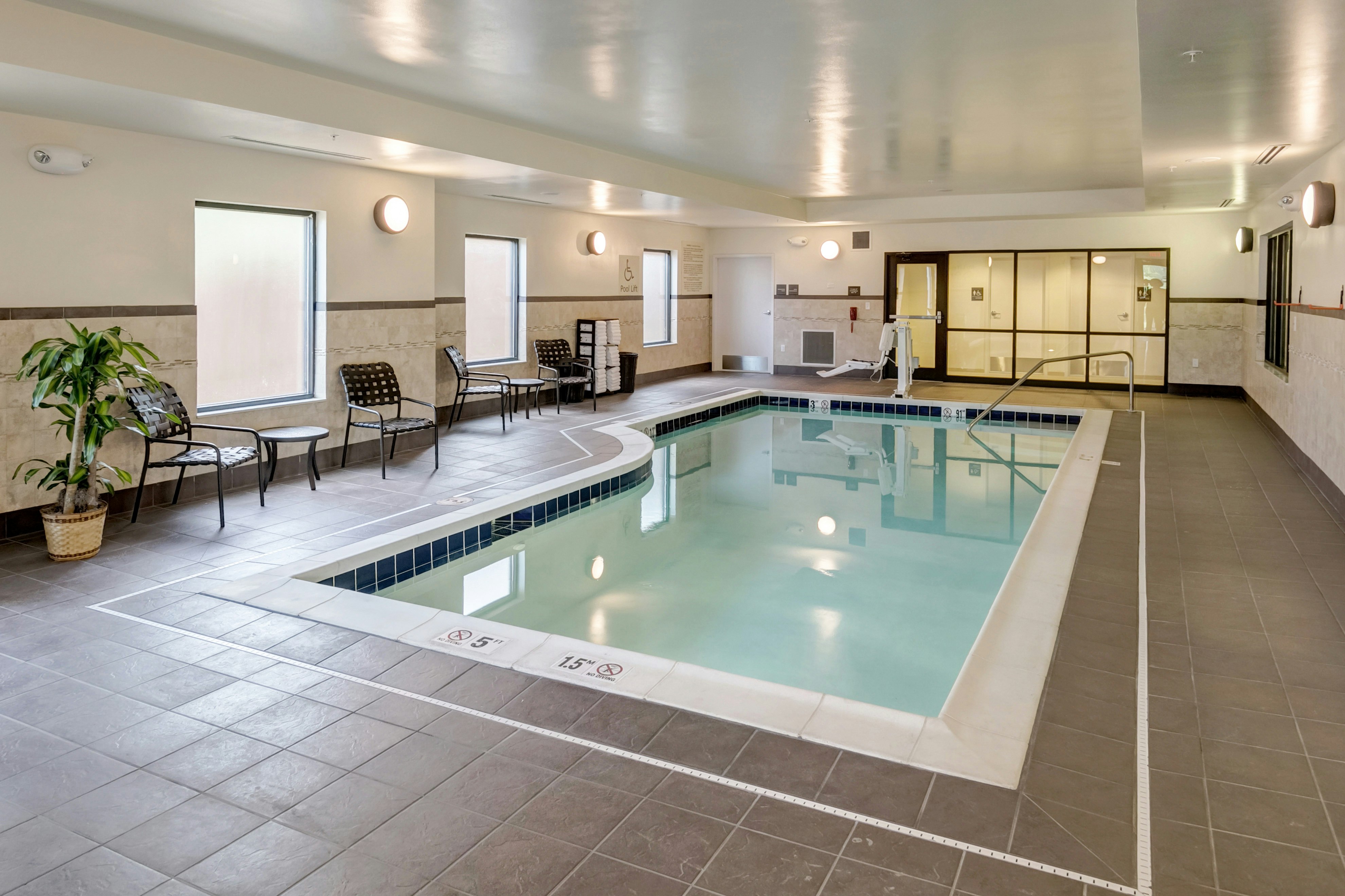 Hampton Inn Poplar Bluff 28/57