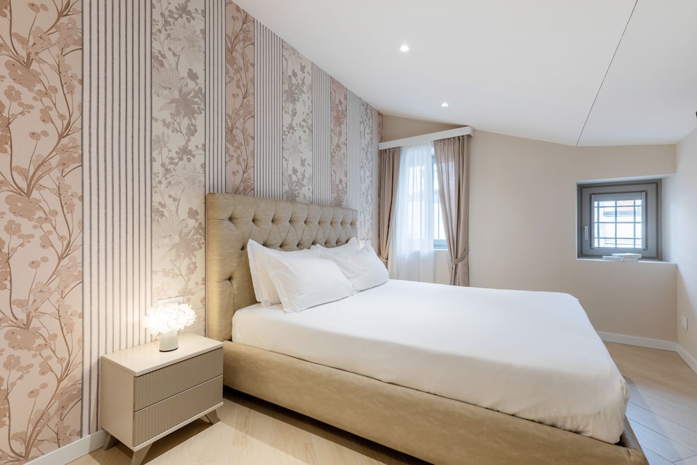 Oriana Suites Udine 5/24