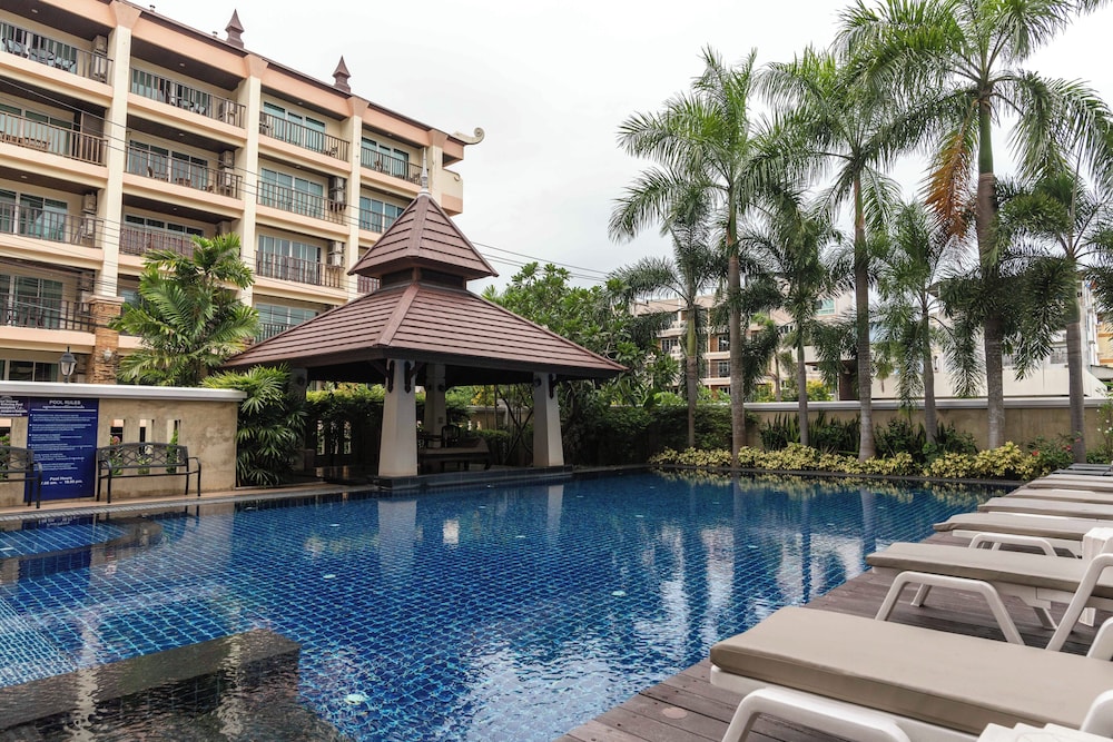 Jomtien Beach Penthouses 3/74