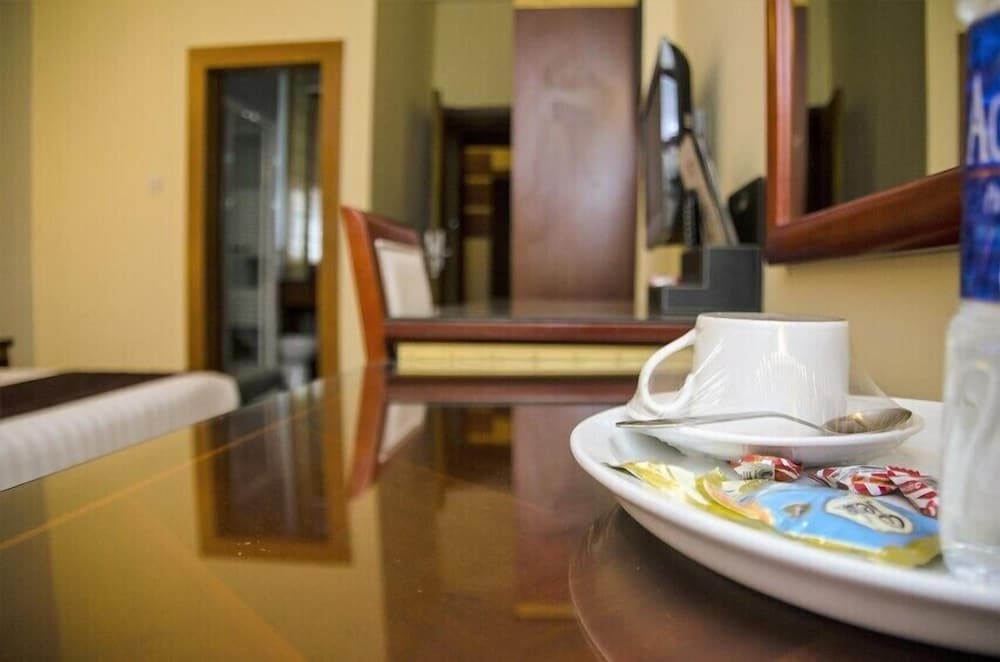 Hotel Rosebud 40/50