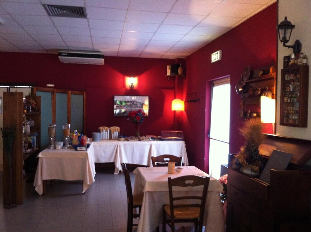 La Vela Hotel 43/57
