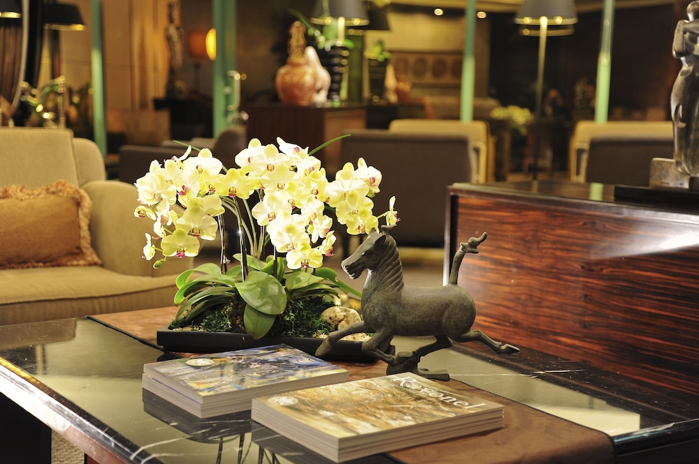 Pacific Business Hotel 38/70