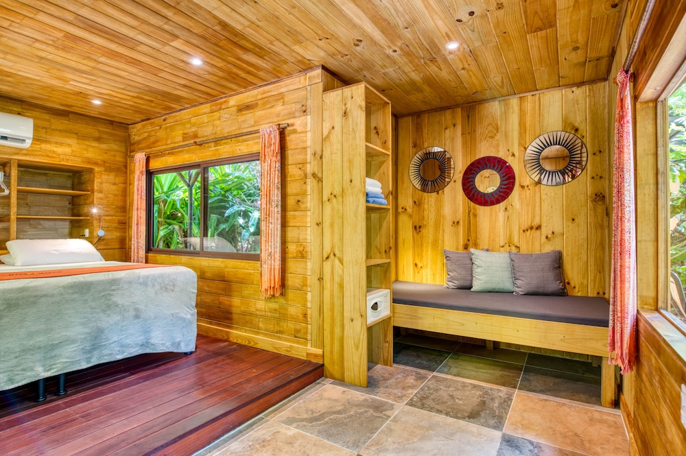 Ylang Ylang Beach Resort 53/78