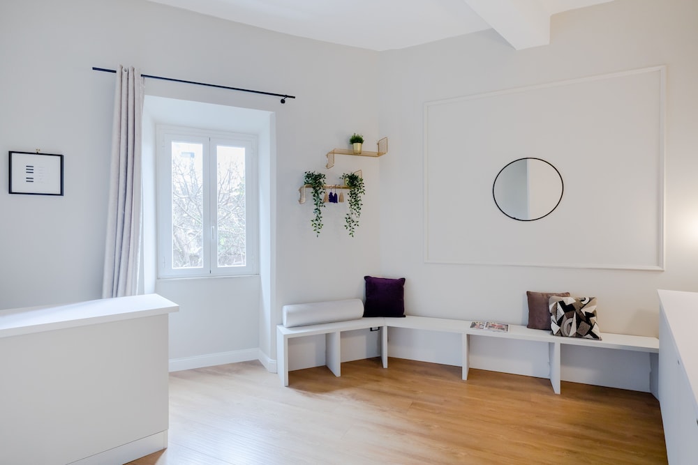 Suites by Chloe 44/51